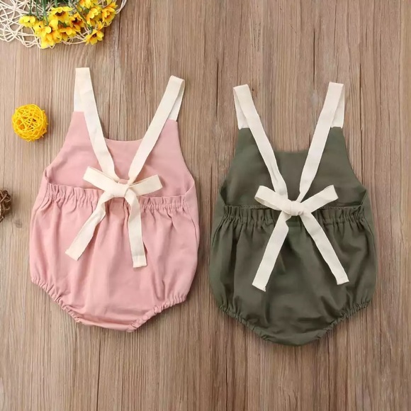 Cute toddler girls romper. - Picture 2 of 3